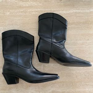 Zara Boots (Size 40)